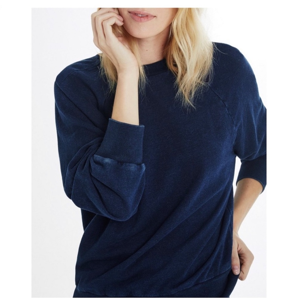 AG jeans Adriano Goldschmied blue fade crew neck sweater size Small- NWT